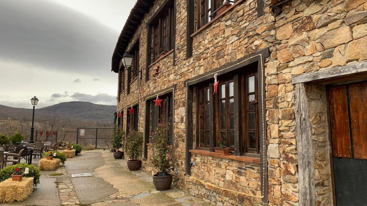 Al Viento, Alojamiento & Turismo Rural Pradena Del Rincon Bagian luar foto